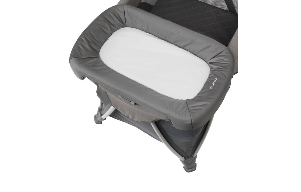 Nuna Sena Changer In Granite