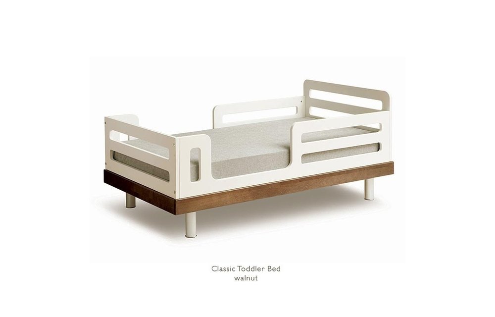 Oeuf Classic Toddler Bed ln Walnut