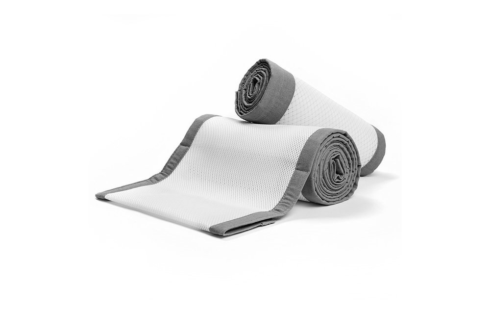 BreathableBaby Deluxe Mesh Liner - White w/Charcoal Linen