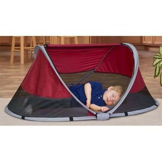 KidCo Kidco Peapod Indoor and Outdoor Travel Bed In Cranberry