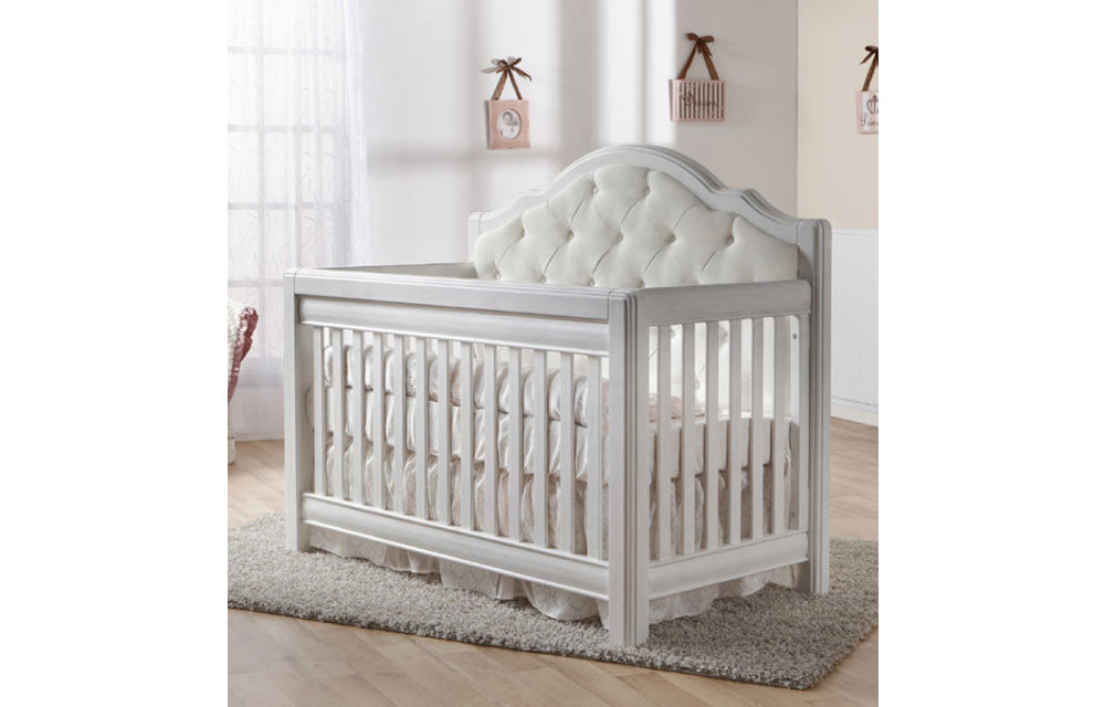 Pali Furniture Cristallo Forever Crib In Vintage White With Beige Fabric