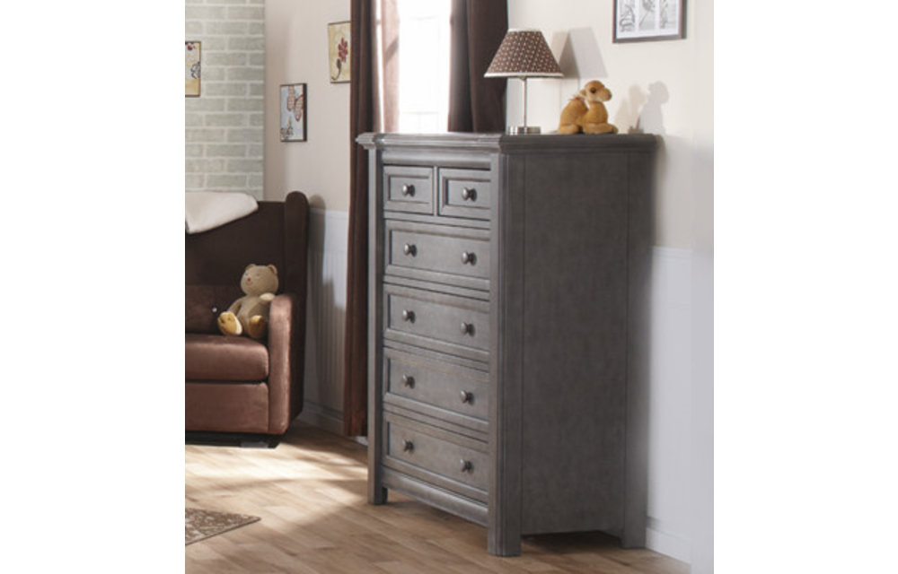 Pali Furniture Cristallo 5 Drawer Dresser In Granite