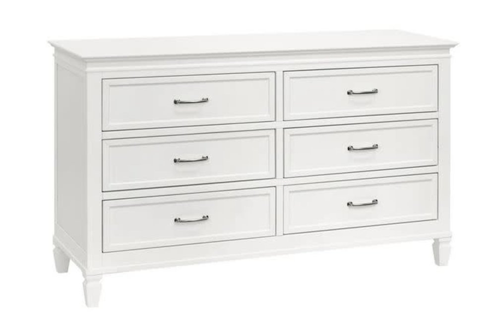 Million Dollar Darlington 6- Drawer Dresser in Warm White