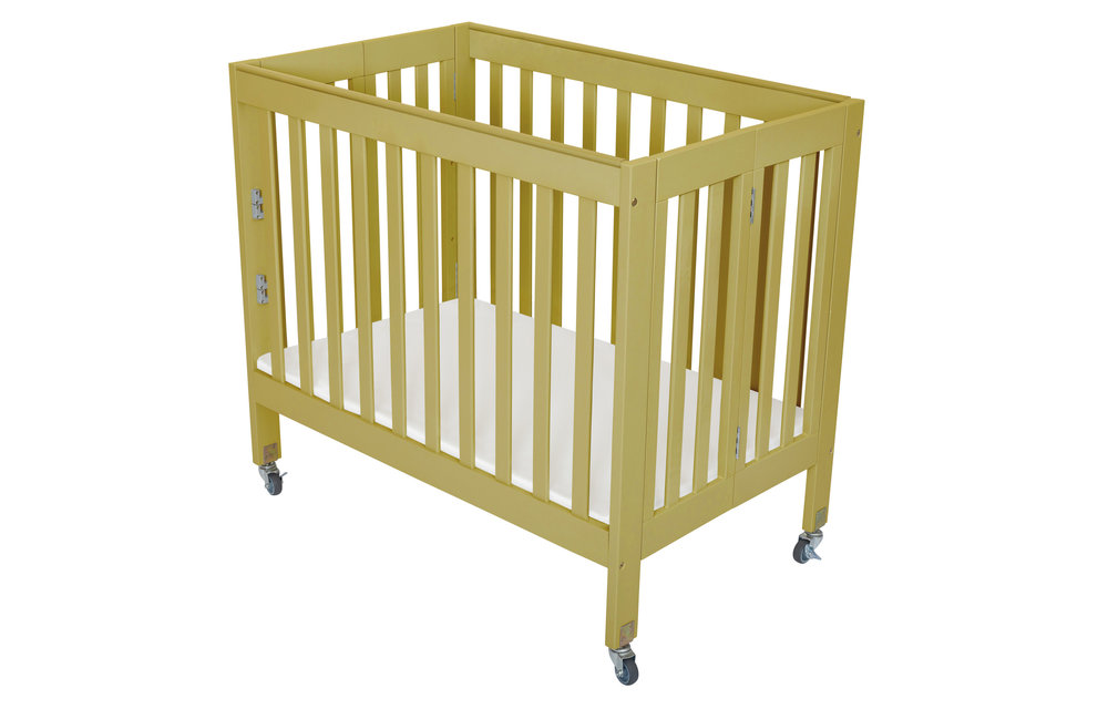 Fizzy Baby Modern Mini Porta Crib In Natural- 3 Level