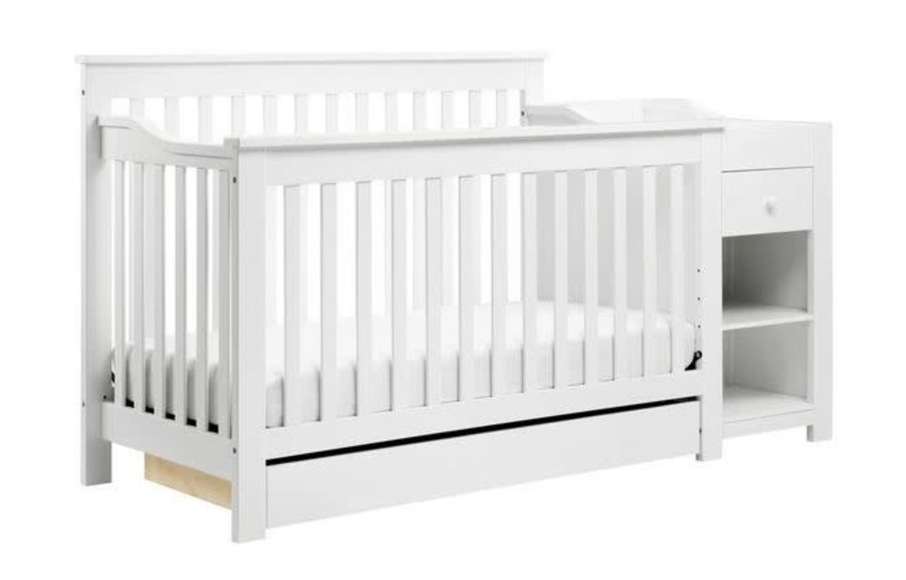 Davinci Piedmont 4-in-1 Crib and Changer Combo In White