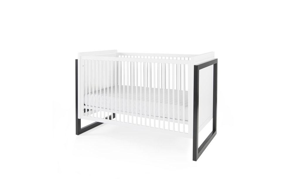 Duc Duc Campaign II Crib In Onyx