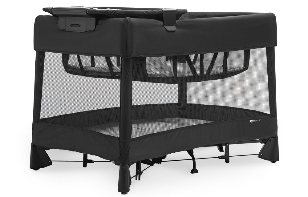 4 Moms Breeze Plus Play Yard