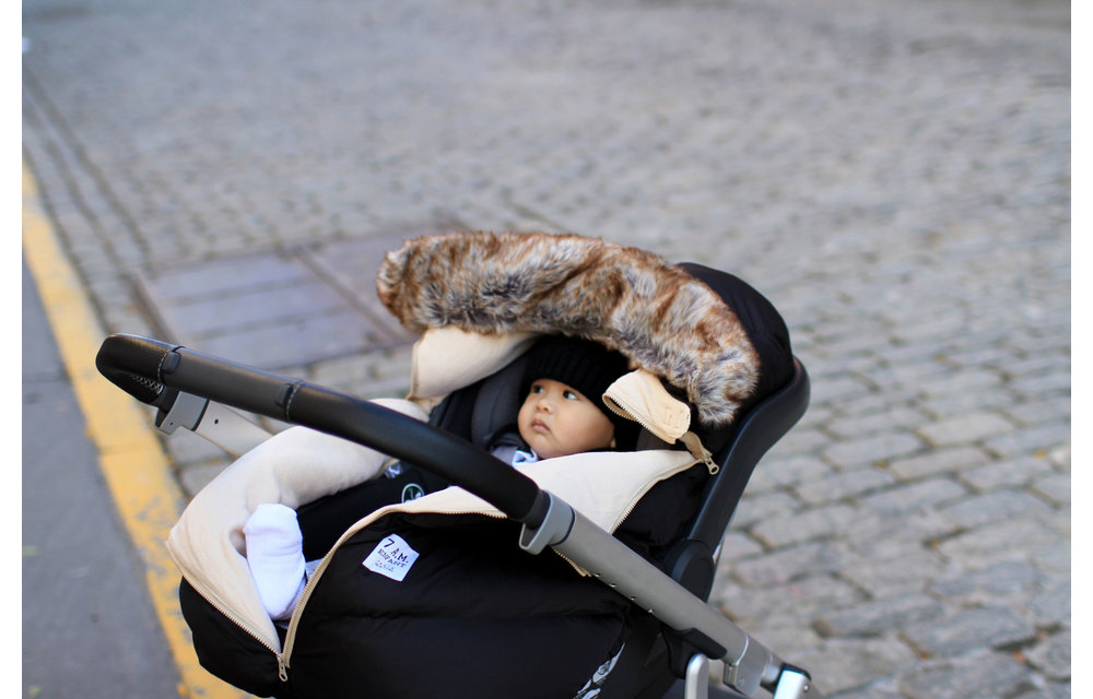 7 A.M. Enfant Car Seat Cover - Cocoon In Black Faux Fur 0-12 Months