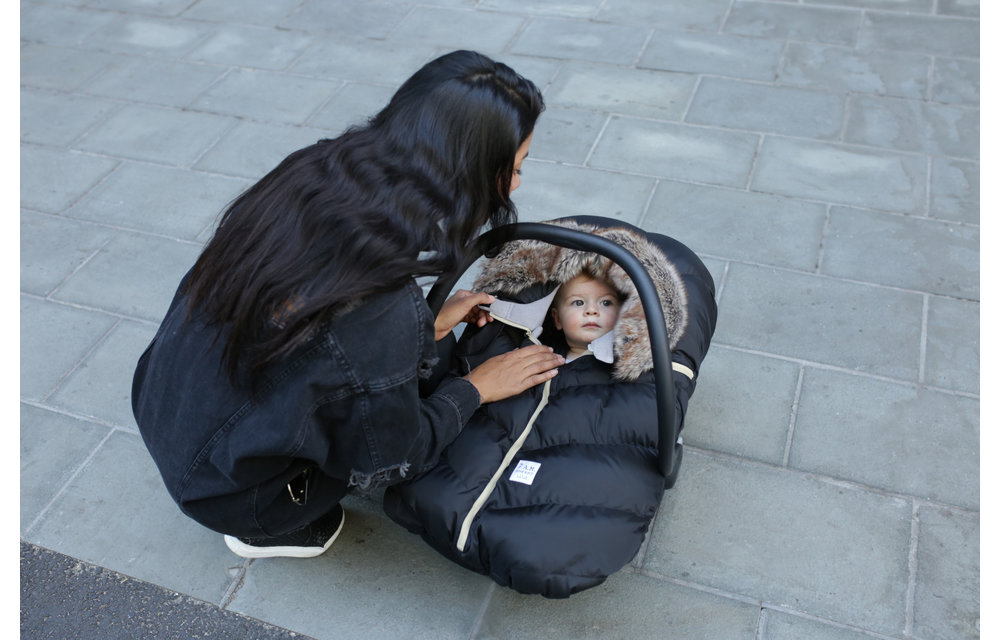 7 A.M. Enfant Car Seat Cover - Cocoon In Black Faux Fur 0-12 Months