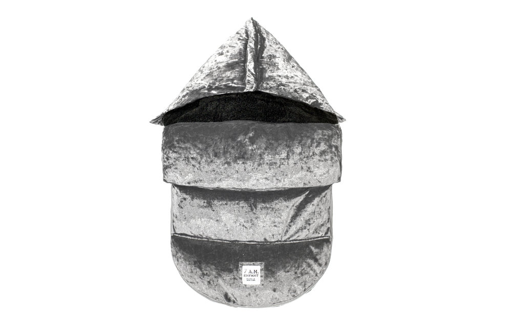 7 A.M. Velvet Pod Grey Velvet In Medium/Large 18 Months-3 Toddlers
