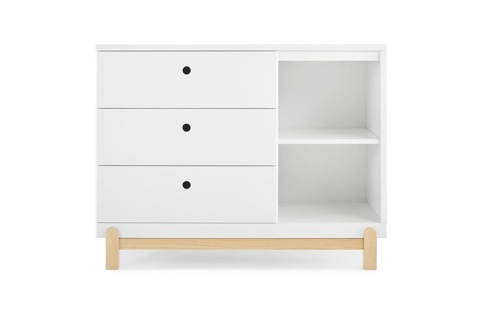 Delta Poppy 3 Drawer Dresser with Shelf In White With Natural