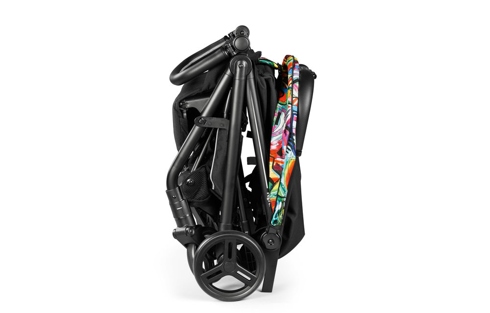 Peg Perego Selfie Stroller In Street Art