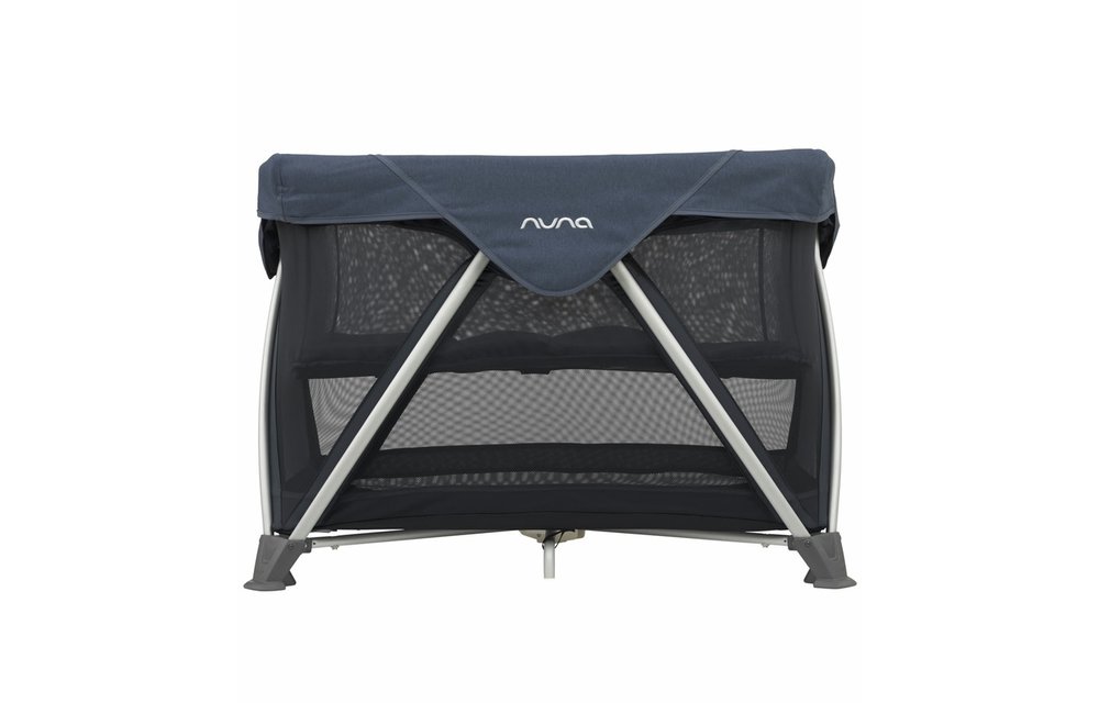 Nuna Sena Aire Pack and Play Playard Travel Crib With Bassinet In Aspen
