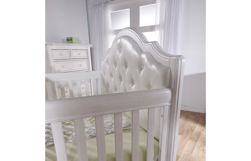 Pali Furniture Cristallo Forever Crib In Vintage White With White Vinyl