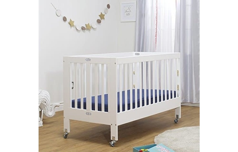 Orbelle Roxy Full Size Folding Crib In White