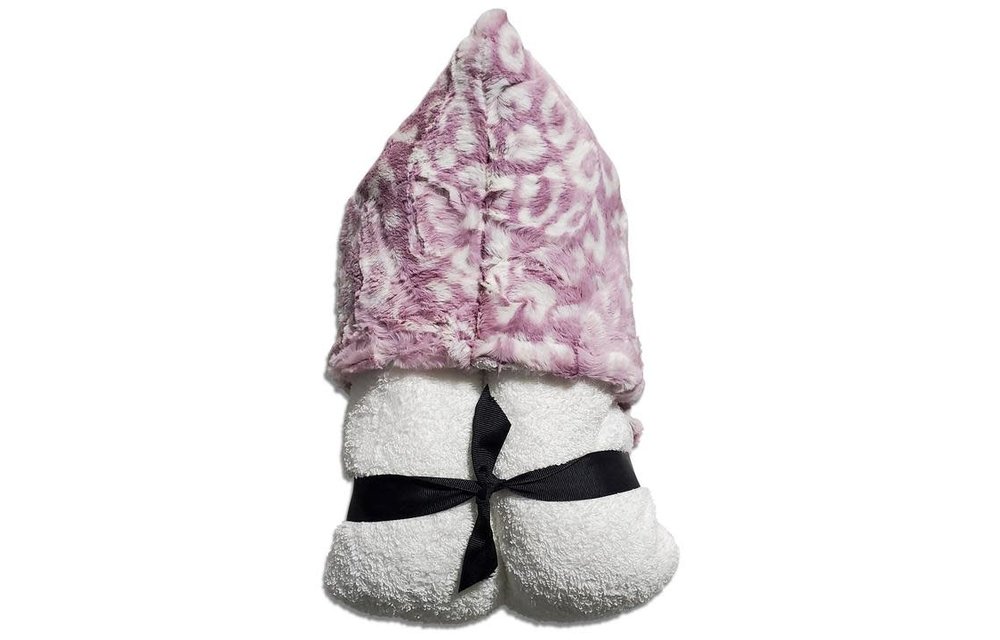 Winx + Blinx Hooded Towel In Violet Leopard white