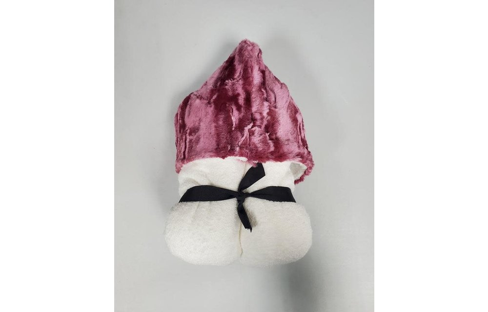 Winx + Blinx Hooded Towel In Marble Raspberry