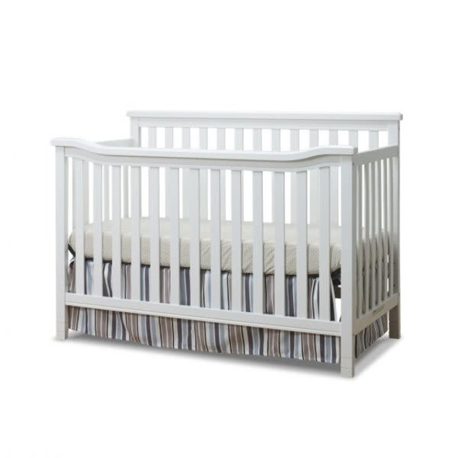 Sorelle Berkley Flat  Top Panel Crib In White