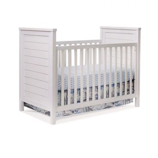 Sorelle Sorelle Farmhouse Classic Crib In Weathered White