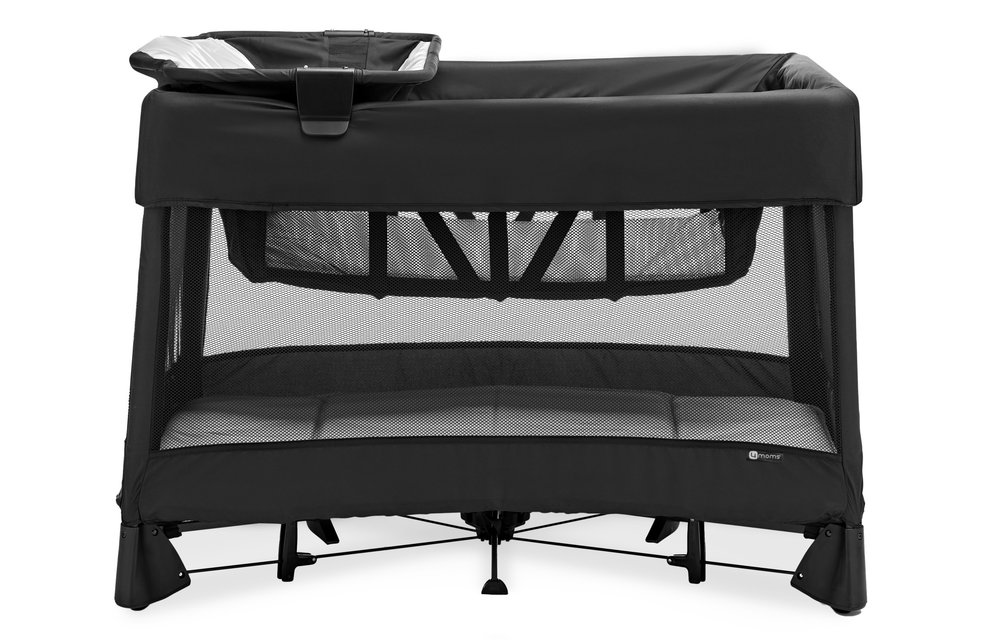 4 Moms Breeze Playyard