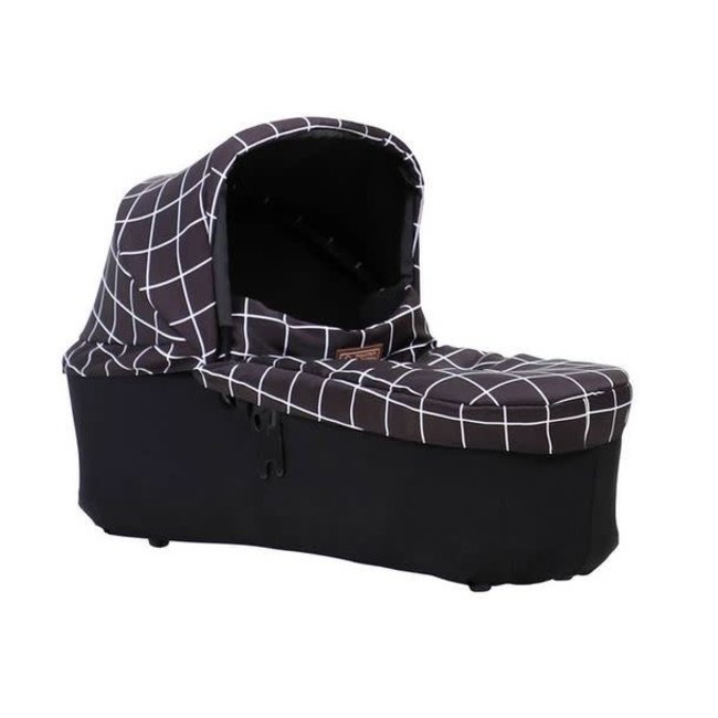 Mountain Buggy Duet Plus Carrycot