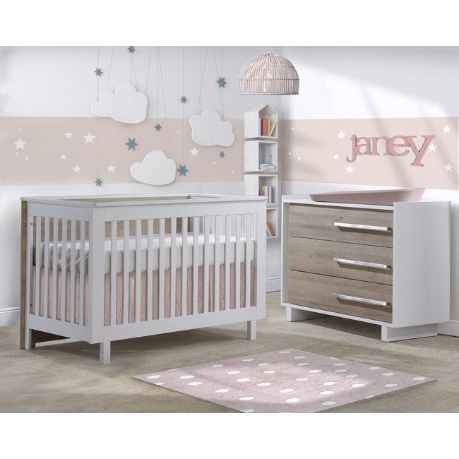 Tulip Juvenile Urban Convertible Crib With 3 Drawer Dresser XL