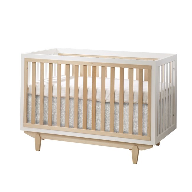 Tulip Juvenile Tate Classic Crib