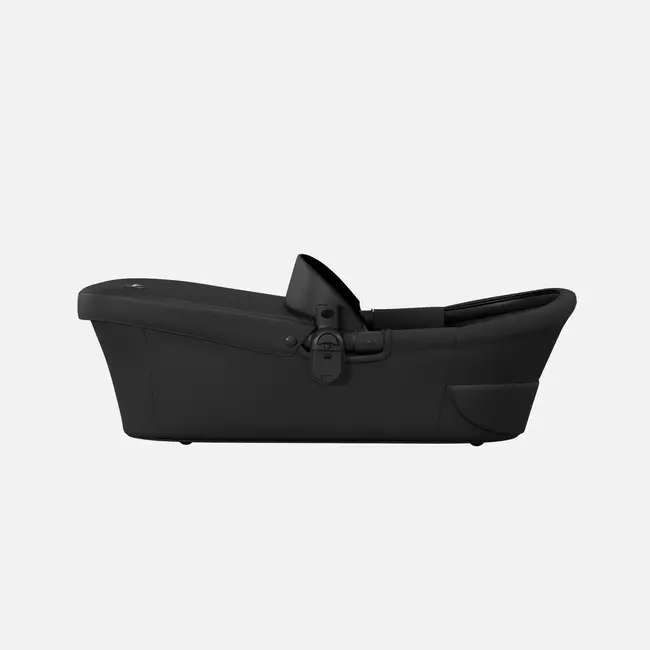 Mima Xari Max Bassinet In Black