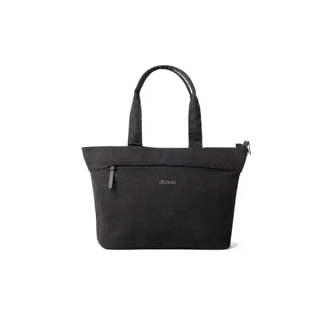 Doona Tote Bag In Nitro Black