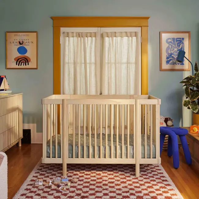 Baby Letto Pogo 8-in-1 Convertible Crib w/All-Stages Conversion Kits