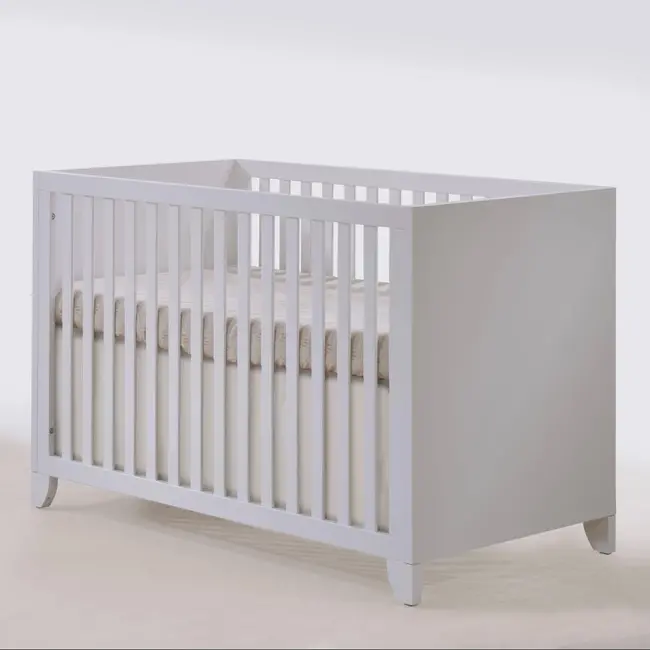 Tulip Juvenile Aiko Island Crib With Dresser In White