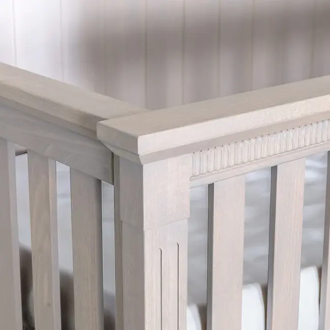 Silva Furniture Edison Convertible Crib