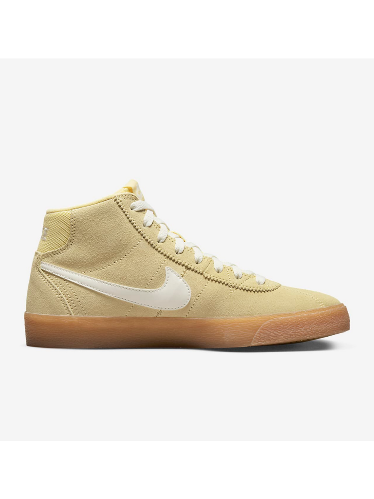 nike sb womens bruin