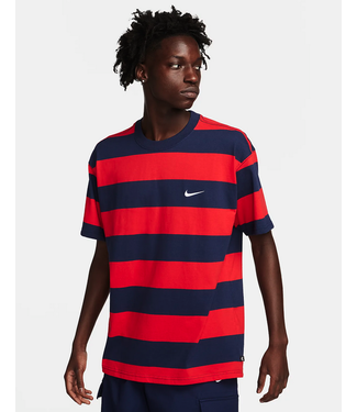 NIKE SB NIKE SB - STRIPE TEE (UNIVERSITY RED) NIKE SB NIKE SB - STRIPE TEE (UNIVERSITY RED)