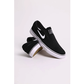 NIKE SB - JANOSKI + SLIP (BLACK/ WHITE)