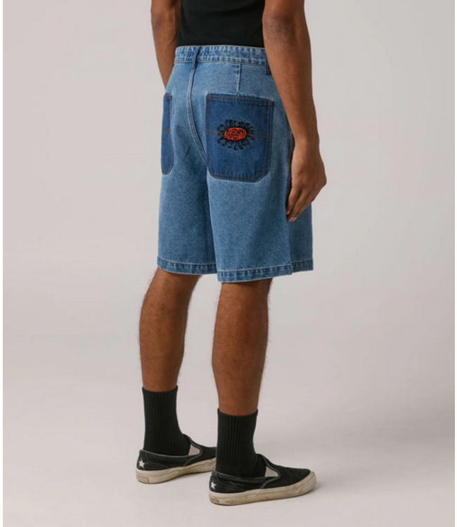 FORMER FORMER - REYNOLDS HALO DENIM 21" SHORT (WORN BLUE)