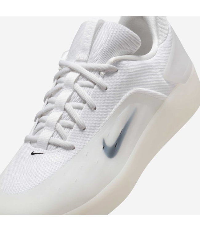 NIKE SB NIKE SB - ZOOM NYJAH 4 (WHITE/ BLACK)