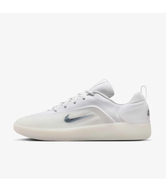 NIKE SB NIKE SB - ZOOM NYJAH 4 (BLANC/NOIR) NIKE SB NIKE SB - ZOOM NYJAH 4 (BLANC/NOIR)