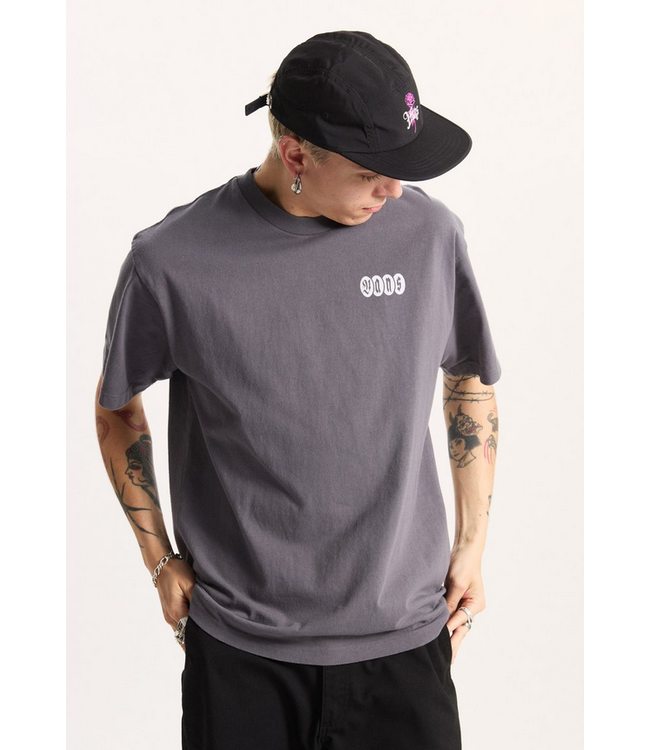 VANS VANS - EARTHBOUND OUTSIZED TEE (FADED BLACK)