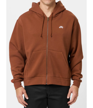 NIKE SB NIKE SB - ESSENTIAL LOGO ZIP HOODIE (CINNAMON/ WHITE) NIKE SB NIKE SB - ESSENTIAL LOGO ZIP HOODIE (CINNAMON/ WHITE)