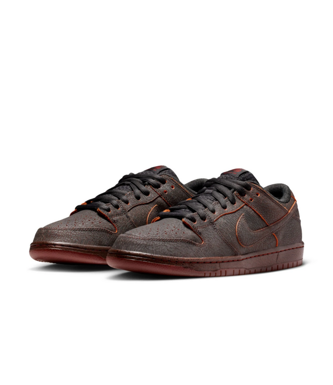 NIKE SB NIKE SB - DUNK LOW PRO PRM (KRAMPUS)