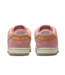 NIKE SB NIKE SB - DUNK LOW PRO (POUSSIÈRE D'ÉTOILES ROUGE/OLIVE NEUTRE)