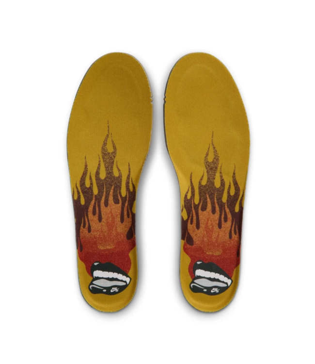 NIKE SB NIKE SB - DUNK LOW PRO WC (SAFFRON QUARTZ)