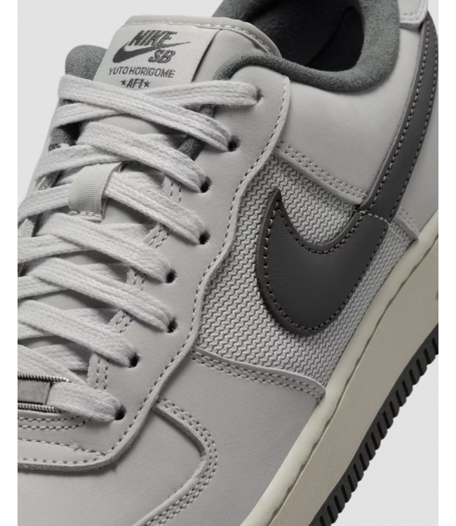 NIKE SB NIKE SB - AIR FORCE 1 YUTO