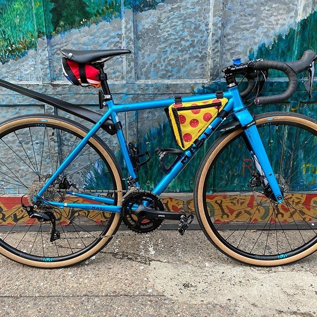 SNACK ! PIZZA FRAME BAG