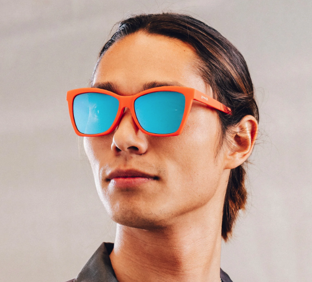 goodr GOODR Glassess Kisses Canvas, Sells It for Fortune Orange Pop G