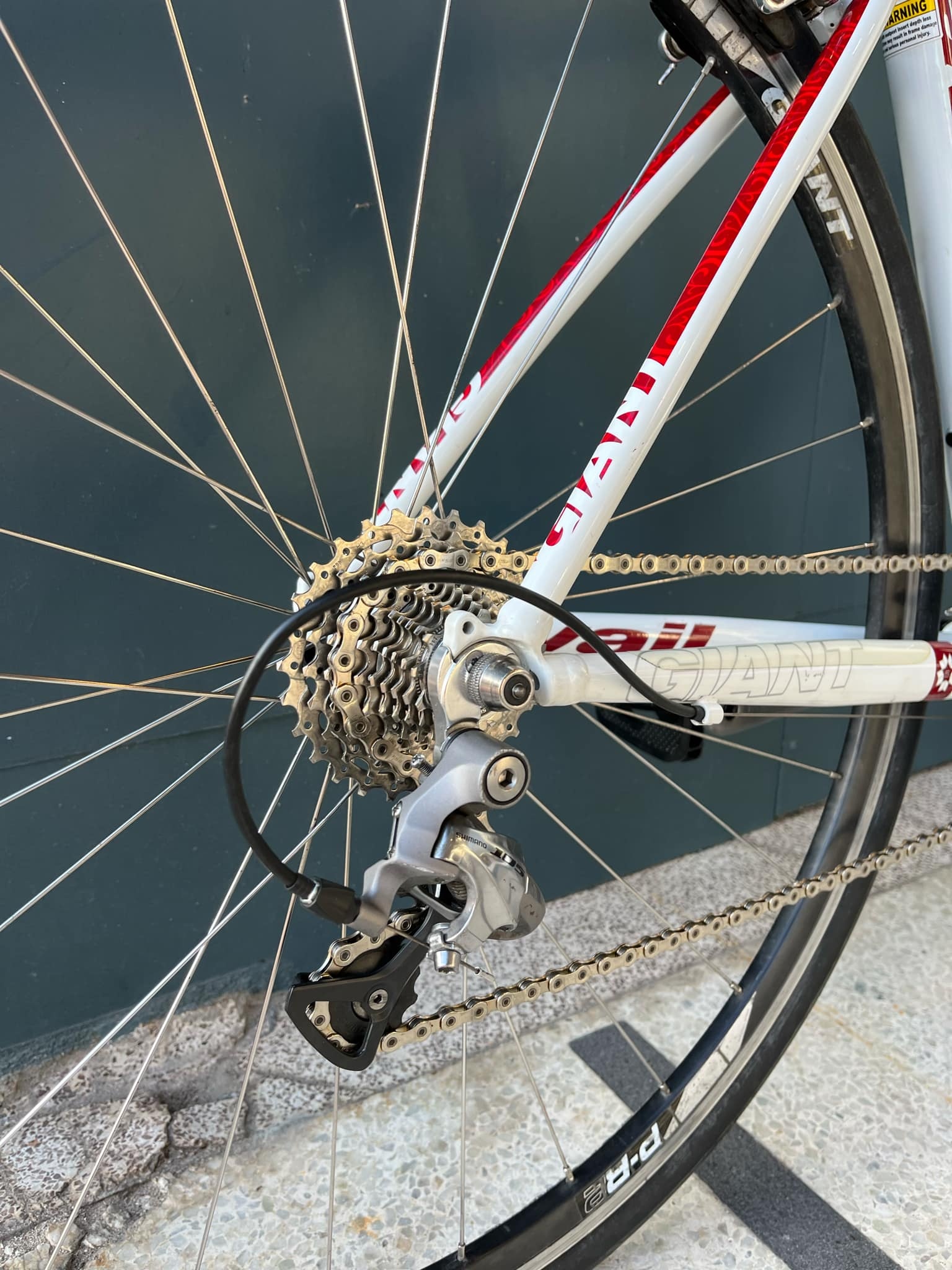 Refurbished Giant Avail S White ( 535mm TT )