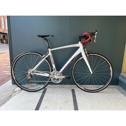 Refurbished Giant Avail S White ( 535mm TT )