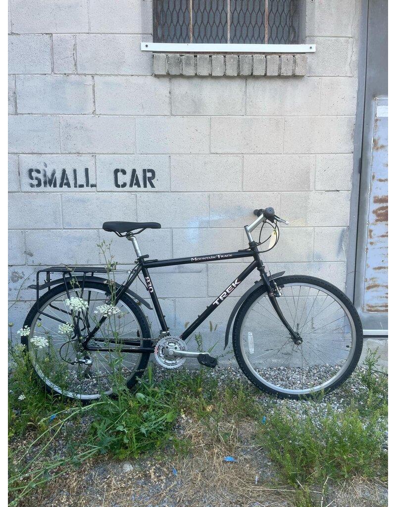 Refurbished Trek Mountain Track 830 Black 18" M With Clip On fenders and Rack!
