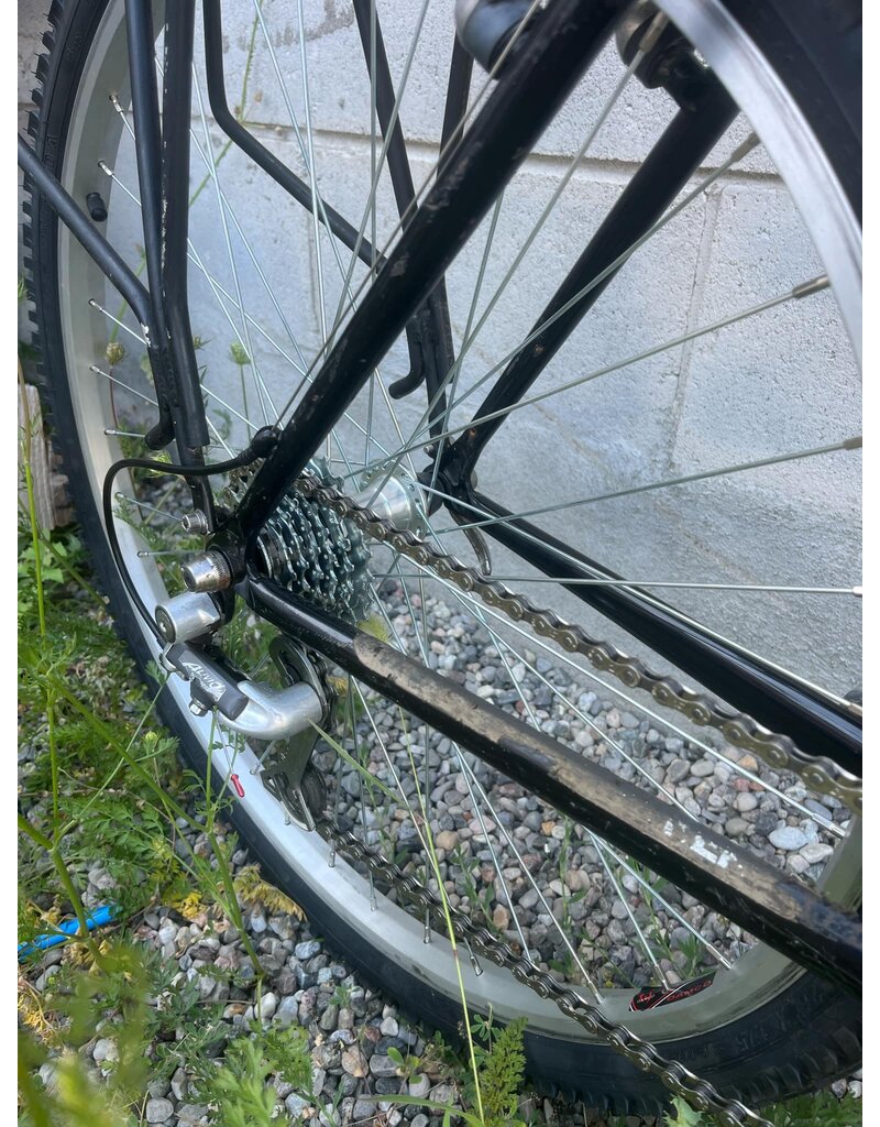 Refurbished Trek Mountain Track 830 Black 18" M With Clip On fenders and Rack!